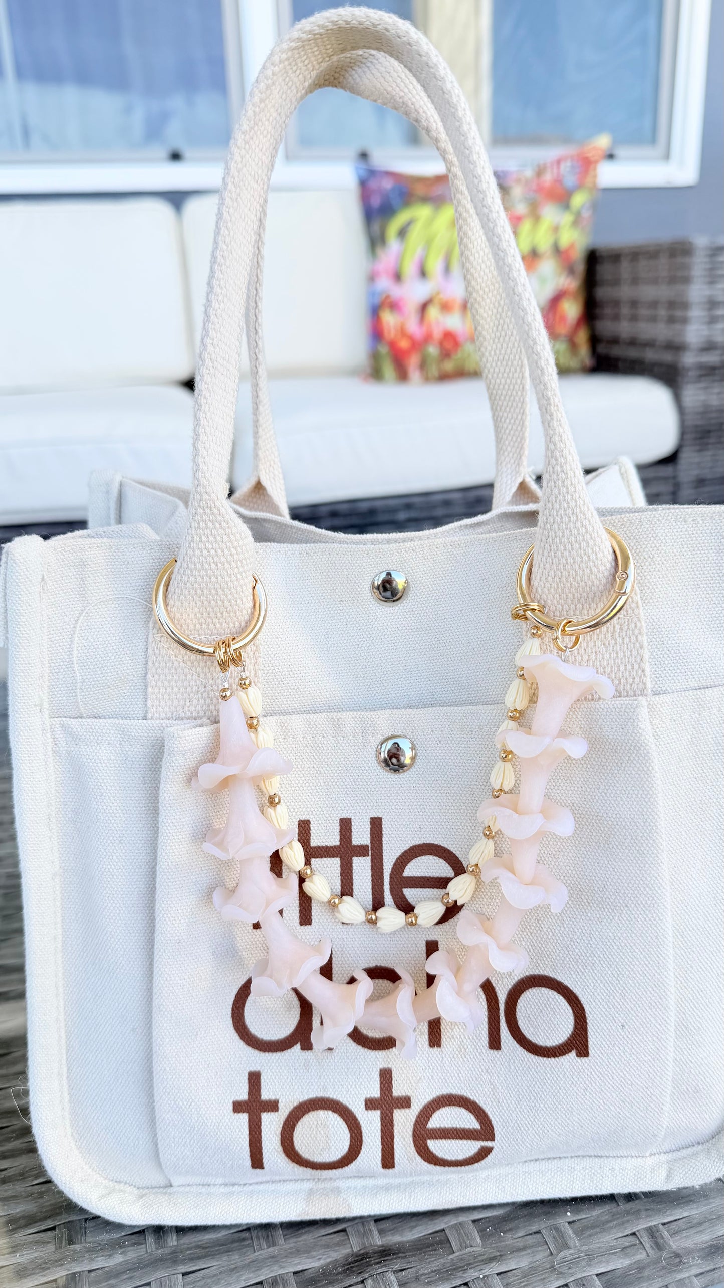 Double Strand Lei Drape